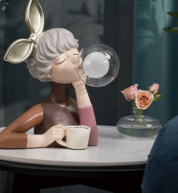 Blowing Bubble Gum Girl Lamp