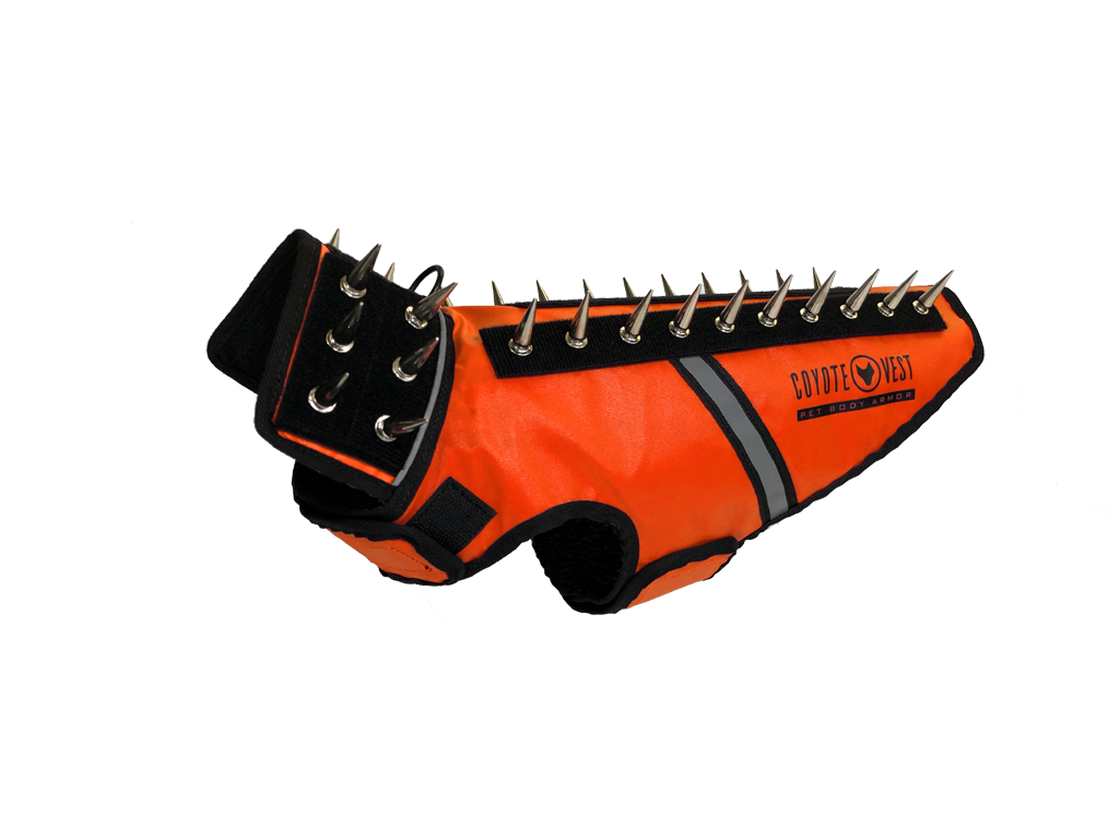 SpikeVest helps protect your beloved dogs and puppies from being attacked, keeping your furry babies safe