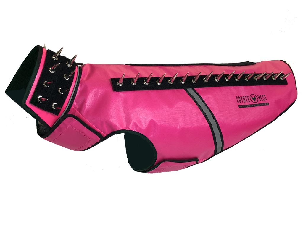 SpikeVest helps protect your beloved dogs and puppies from being attacked, keeping your furry babies safe