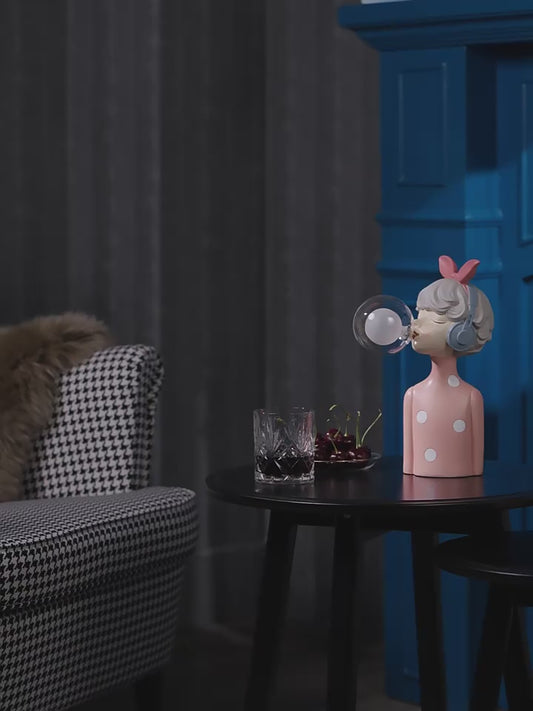 Blowing Bubble Gum Girl Lamp