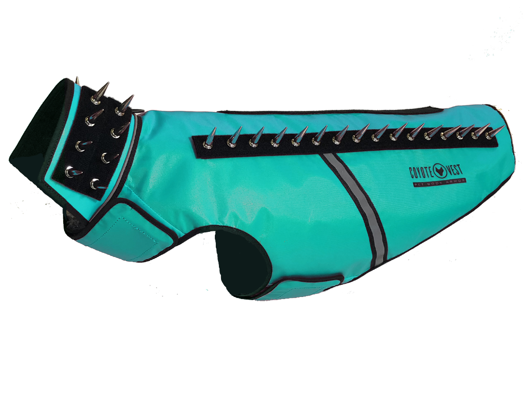 SpikeVest helps protect your beloved dogs and puppies from being attacked, keeping your furry babies safe