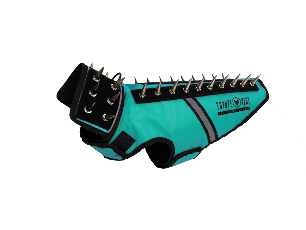 SpikeVest helps protect your beloved dogs and puppies from being attacked, keeping your furry babies safe